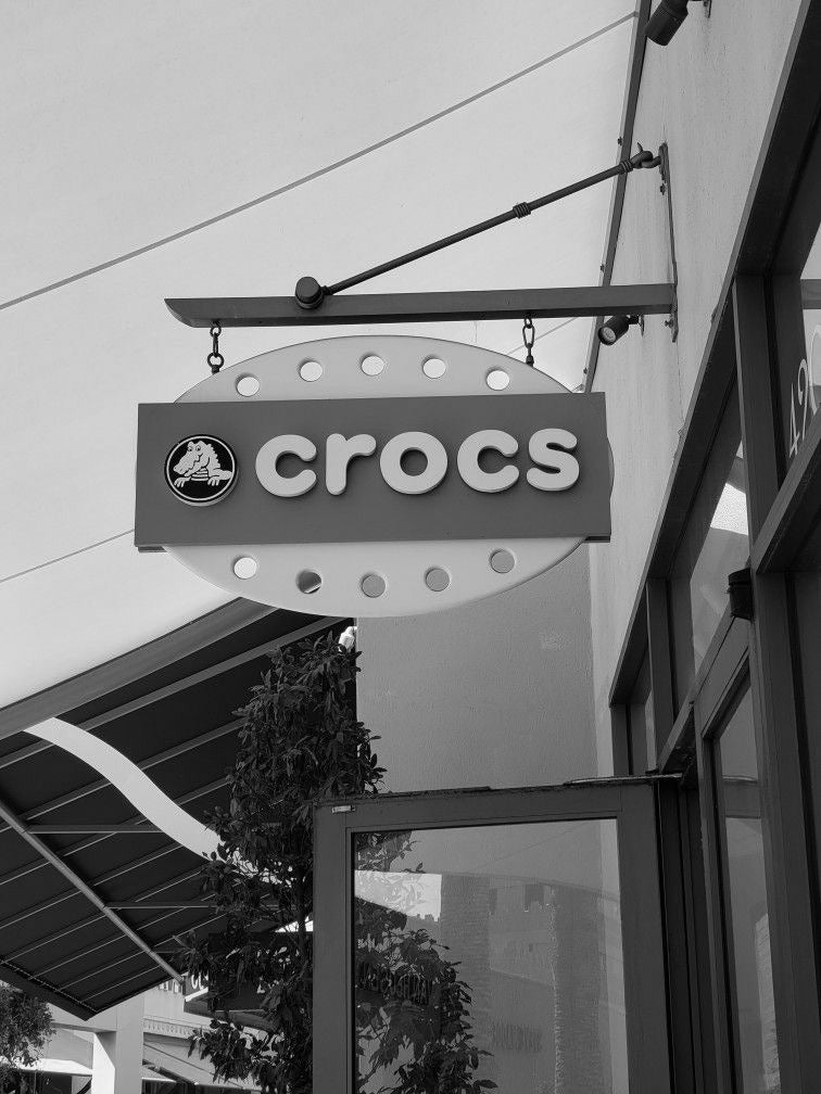 CROCS