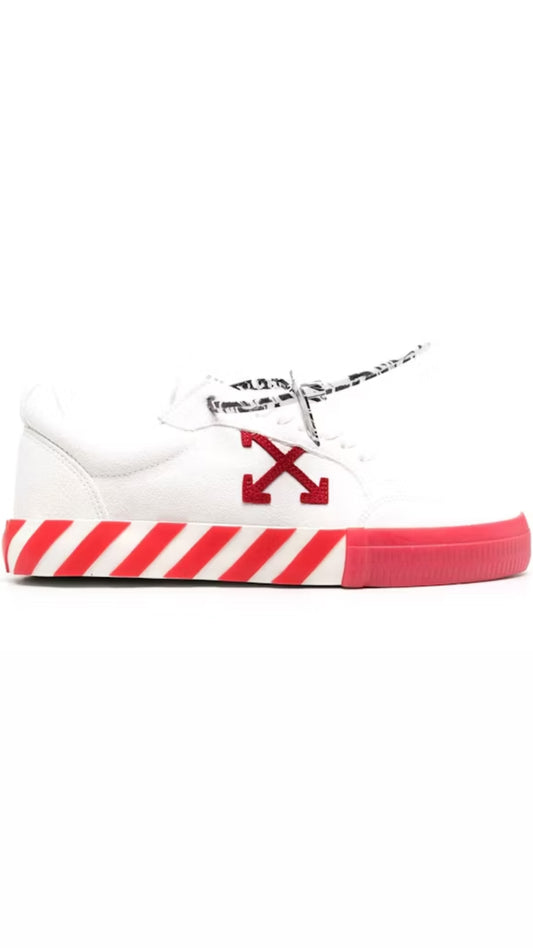 Tenis Off-White Vulcanized