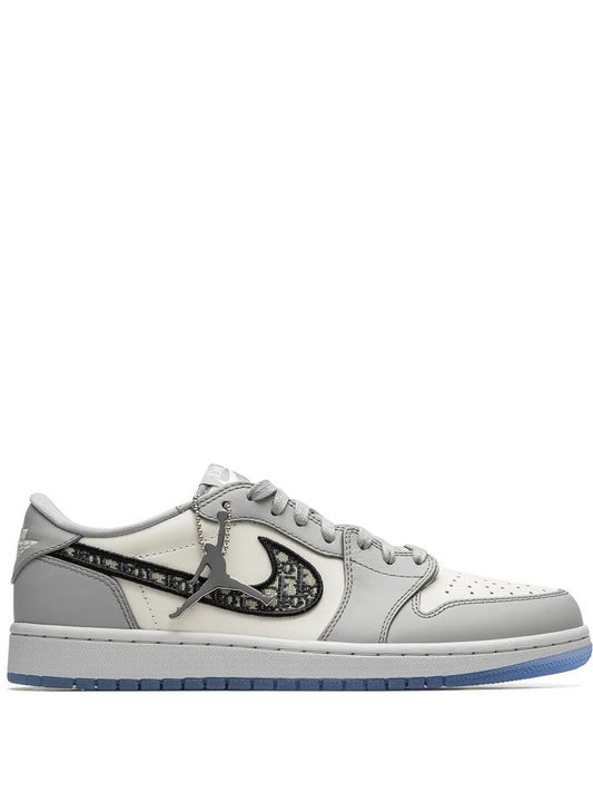 Tenis Air Jordan 1 Low de Jordan x Dior