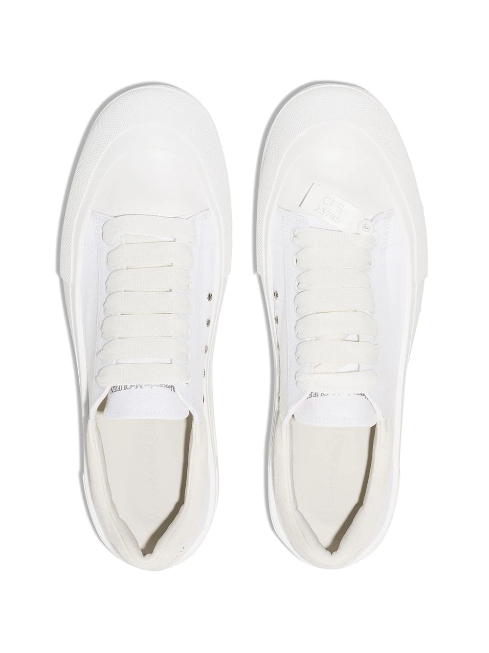 Tenis Alexander McQueen con agujetas oversize