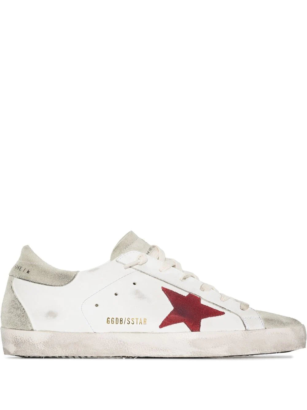 Tenis Golden Goose Superstar con agujetas y efecto envejecido