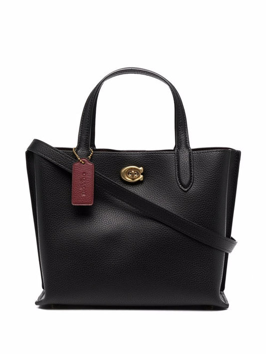 Coach tote con detalle de etiqueta