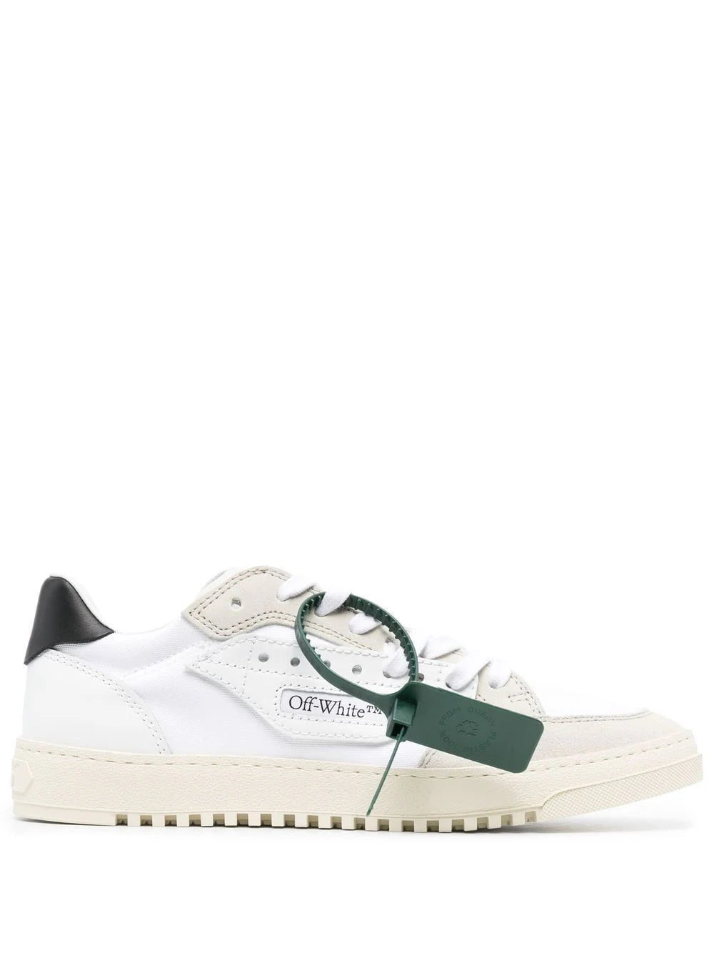 Tenis Off-White con agujetas y parche del logo