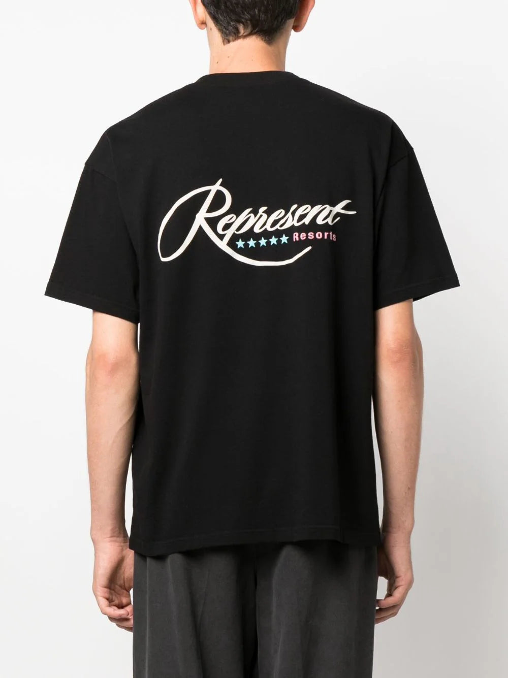 Playera Represent con logo estampado