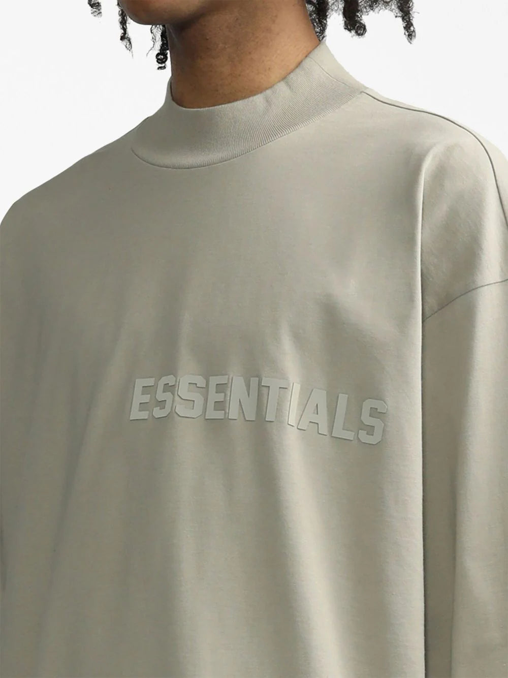 Playera Fear of God Essentials