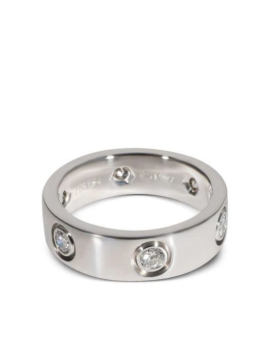 Cartier anillo Love en oro blanco de 18kt con diamantes