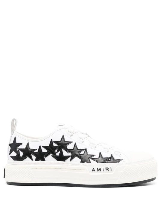 AMIRI tenis bajos con parches de estrellas