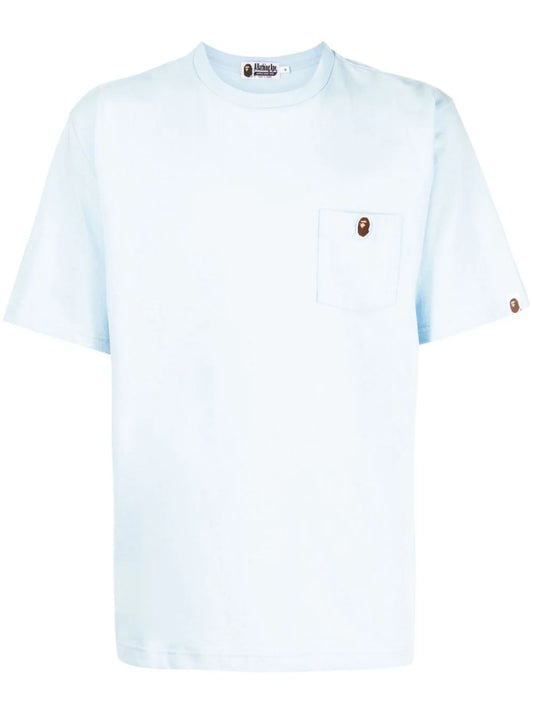 A BATHING APE® playera con parche del logo