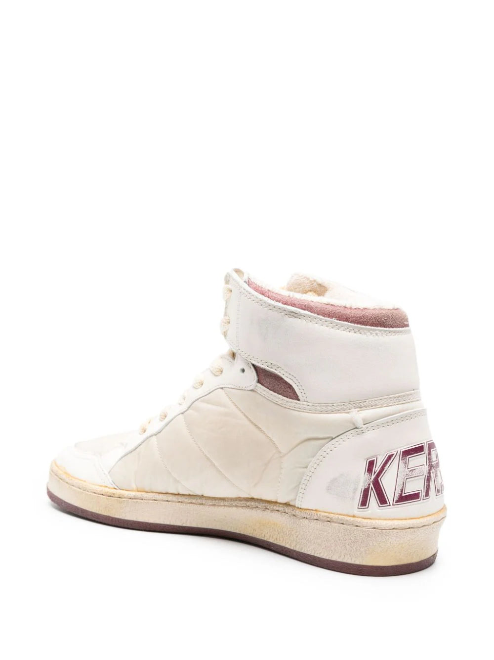 Tenis Golden Goose Sky Star con detalles del logo