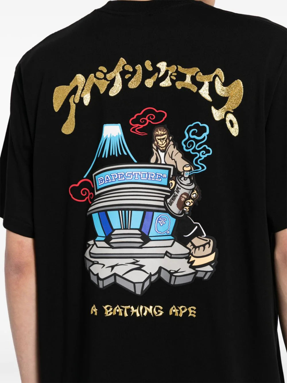 A BATHING APE® playera con estampado gráfico