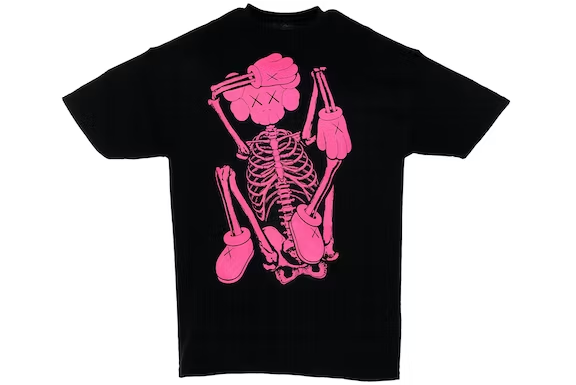 Playera KAWS SKELETON NEW FICTION