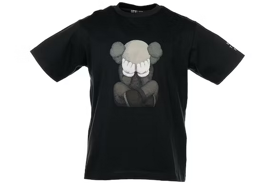 Playera KAWS x Uniqlo Tokyo First