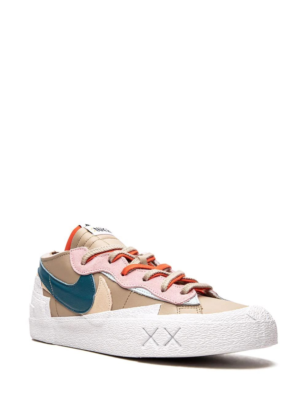 Nike tenis Blazer Low de Nike x Sacai x KAWS