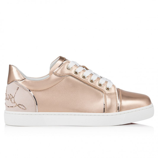 Fun Vieira woman Sneakers - Iridescent calf leather, suede and spikes - Leche - Women