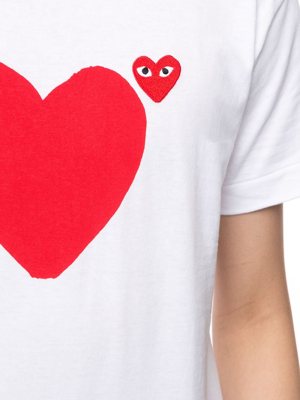 Playera CDG con estampado de logo y corazón