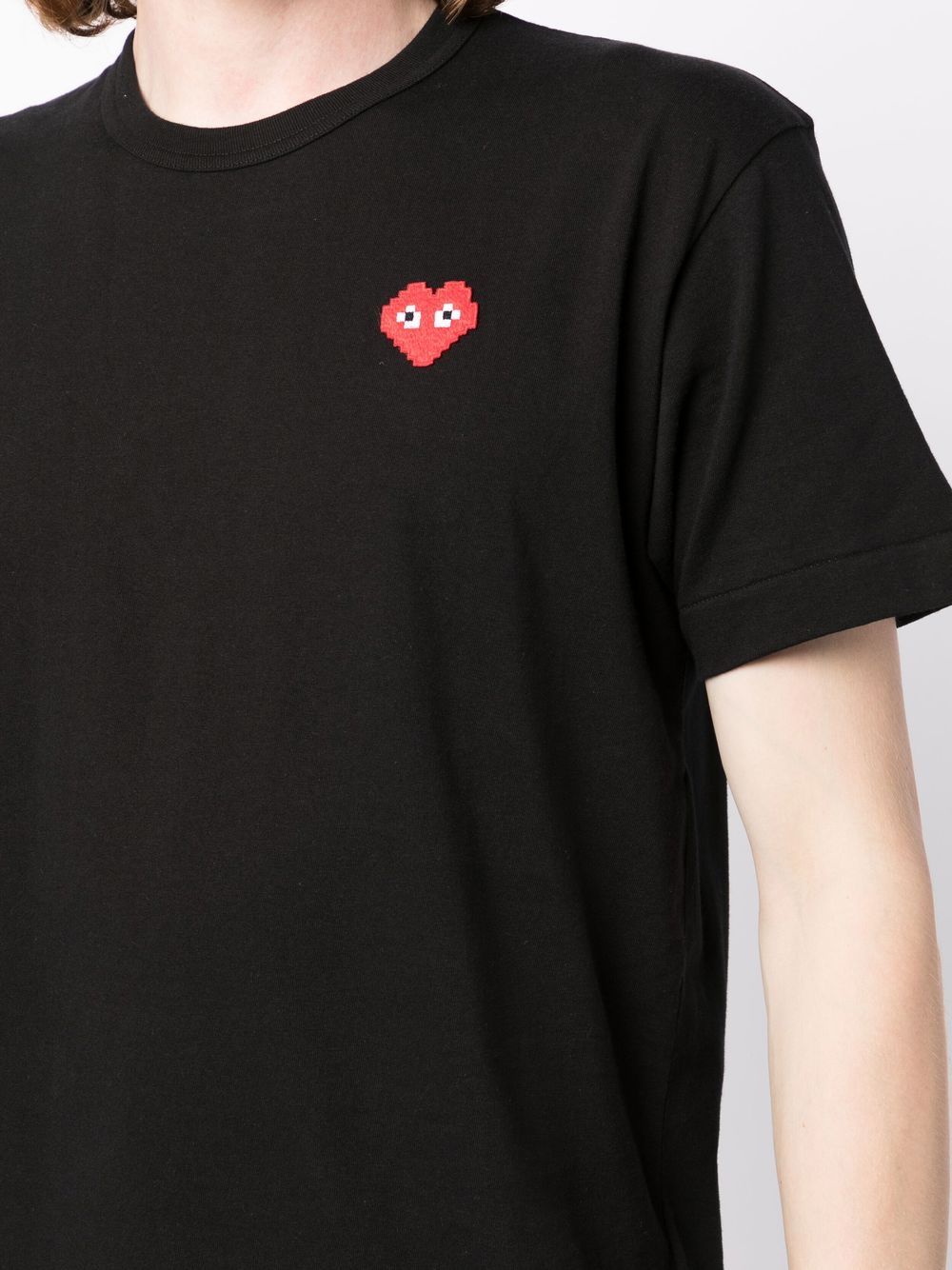 Playera CDG con parche del logo